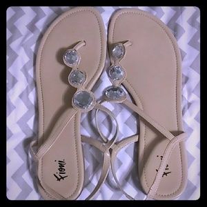 Fioni Sandals